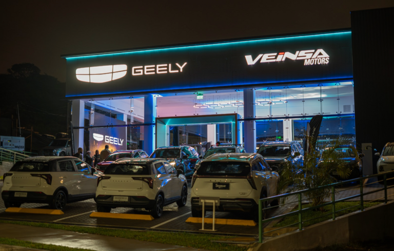 GEELY abre su tercera agencia bajo un plan de expansión y éxito en Costa Rica